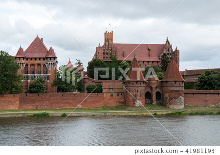 Malbork castle, medieval teutonic castle in Poland Malbork castle, medieval teutonic castle in Poland 41981193