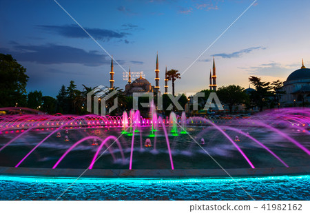 Blue Mosque Illuminated Blue Mosque Illuminated 41982162