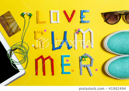 set of women summer devices set of women summer devices 41982494