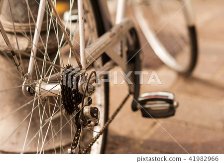 Bicycle. Chain and rear gear. Bicycle. Chain and rear gear. 41982966
