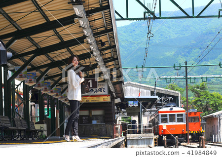 Hakone Tozan Railway Gora station home and female traveler Kanagawa prefecture Ashigarashimo-gun Hakone-machi Gora Hakone Tozan Railway Gora station home and female traveler Kanagawa prefecture Ashigarashimo-gun Hakone-machi Gora 41984849