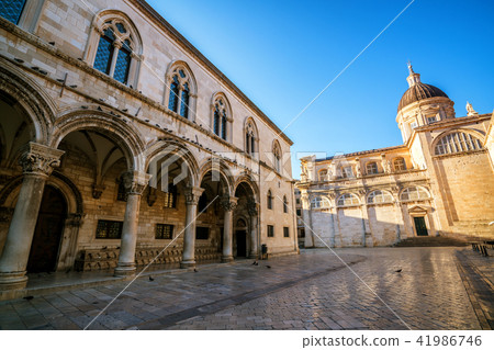 Dubrovnik Cathedral in Dubrovnik old town, Croatia Dubrovnik Cathedral in Dubrovnik old town, Croatia 41986746