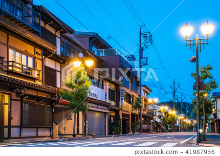 Hida Takayama Sanmachi-dori Evening view 41987936