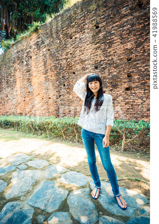 亞洲台灣台南安平古堡旅遊旅客觀光人像女人女子攝影模特兒率性可愛 亞洲台灣台南安平古堡旅遊旅客觀光人像女人女子攝影模特兒率性可愛 41988569