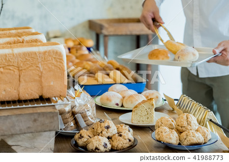 Freshly baked bread 41988773