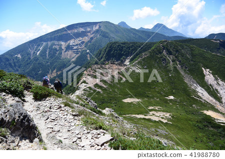 Mountain climbing mountain climbing Mountain climbing trekking hiking Mountain summit peak summit Outdoor Northern Alps 41988780