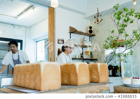 Freshly baked bread 41988833