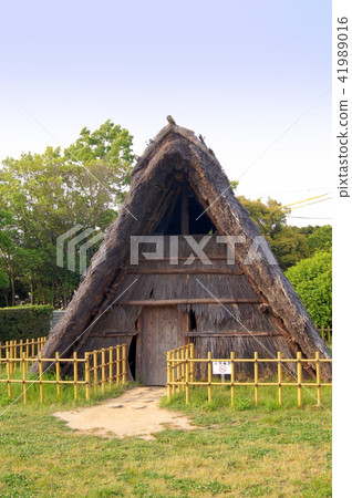 Azuka廢墟房子 Azuka廢墟房子 41989016