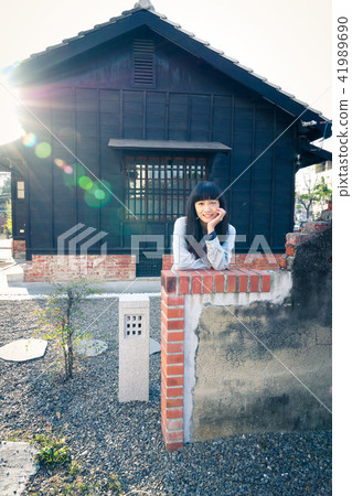 亞洲台灣台南新化大目降文化園區女性女人模特兒龍貓人像肖像 亞洲台灣台南新化大目降文化園區女性女人模特兒龍貓人像肖像 41989690