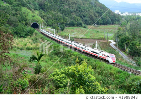 交通運輸 旅行 旅遊 花蓮觀光 鐵路火車 交通運輸 旅行 旅遊 花蓮觀光 鐵路火車 41989848