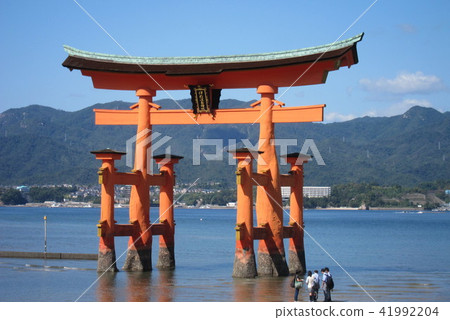 The torii of Aki's Miyajima 41992204