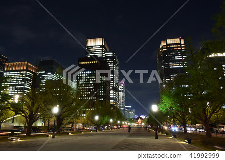 Night view around Tokyo Station 41992999