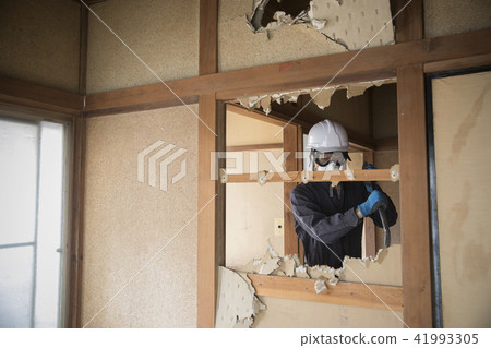 Dismantling work Dismantling work 41993305
