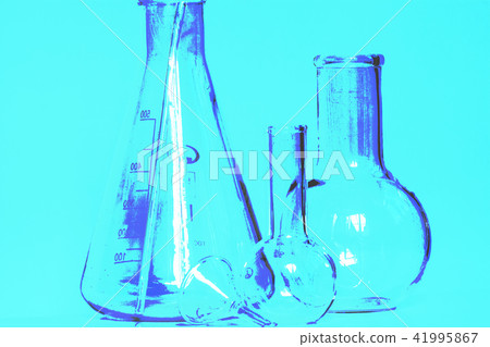 Flasks and vessels of a chemical laboratory 41995867