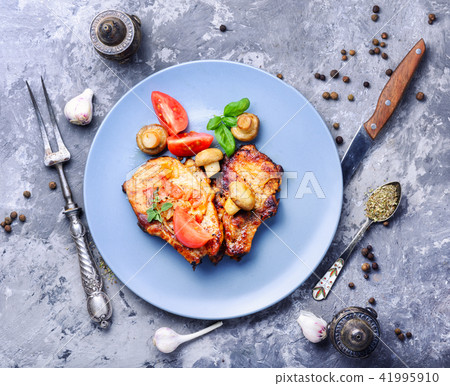 Grilled fillet steak Grilled fillet steak 41995910