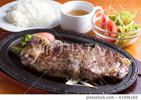 Sirloin steak of Nabatera Wagyu beef Sirloin steak of Nabatera Wagyu beef 41996168
