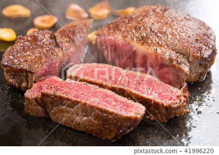 Grilled steak meat Grilled steak meat 41996220