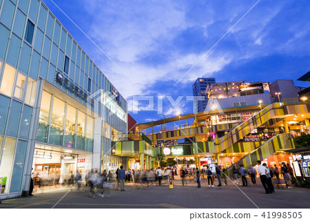 名古屋市風景金山一般駐地北口夜視圖 41998505