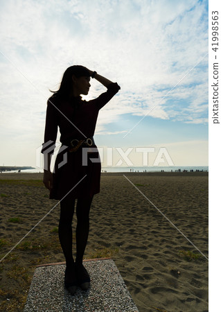 亞洲台灣台南安平觀夕平台海邊沙灘海水女人女性女孩模特兒肖像人像 41998563