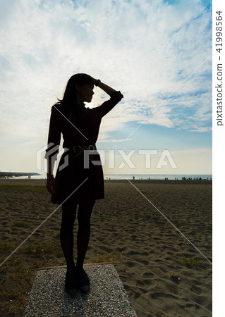 亞洲台灣台南安平觀夕平台海邊沙灘海水女人女性女孩模特兒肖像人像 41998564
