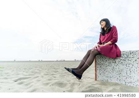 亞洲台灣台南安平觀夕平台海邊沙灘海水女人女性女孩模特兒肖像人像 41998580