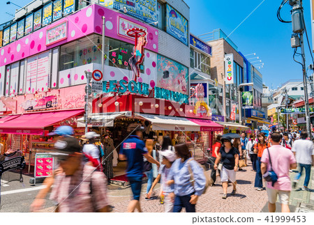 “東京”Takeshita Dori·Harajuku “東京”Takeshita Dori·Harajuku 41999453