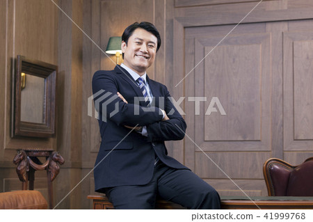 商人,商業,首席執行官,總統,代表,辦公室,辦公室,辦公室,公司 商人,商業,首席執行官,總統,代表,辦公室,辦公室,辦公室,公司 41999768