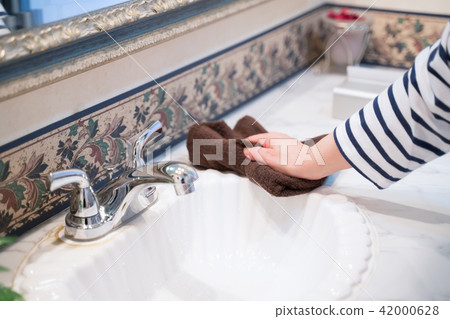 Wash basin Wash basin 42000628