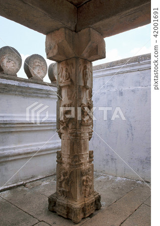 Gomateshwara temple Vindhyagiri Hill Shravanbelgol 42001691