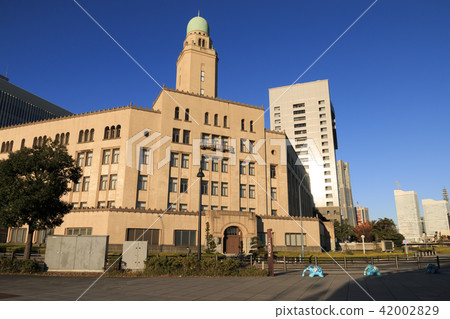 Autumn of Japan Avenue 42002829