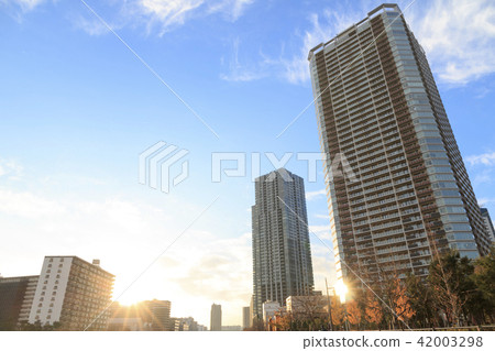 Fall of the Sumida River 42003298