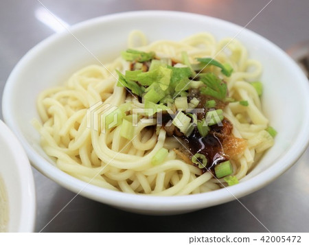 Taiwan gourmet dried noodles Taiwan gourmet dried noodles 42005472