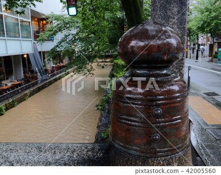 July Heisei rise in the Takase River during the heavy rain _ photograph taken at 6 pm on July 6, 2018 July Heisei rise in the Takase River during the heavy rain _ photograph taken at 6 pm on July 6, 2018 42005560