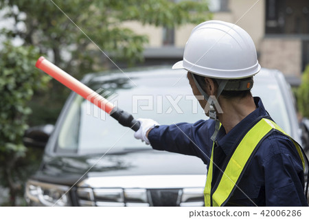 Traffic control 42006286