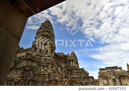 Angkor monuments Angkor monuments 42007333