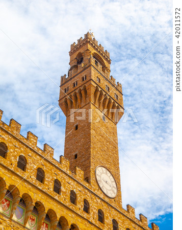 Bottom view of Pallazo Vecchio, Old Palace - Town Hall, with high bell tower, Piazza della Signoria Bottom view of Pallazo Vecchio, Old Palace - Town Hall, with high bell tower, Piazza della Signoria 42011572