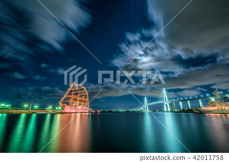 月亮和海洋水印公園 42011758