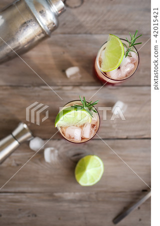 Sloe Gin Fizz Cocktail Sloe Gin Fizz Cocktail 42015421