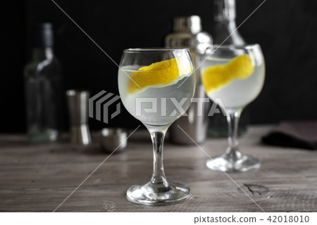 Gin Blossom Cocktail Gin Blossom Cocktail 42018010