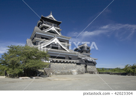 Kumamoto Castle  42023304