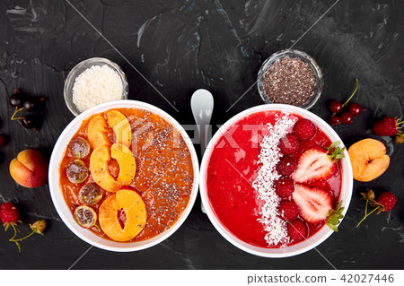 Smoothie bowls. Healthy breakfast bowl Smoothie bowls. Healthy breakfast bowl 42027446