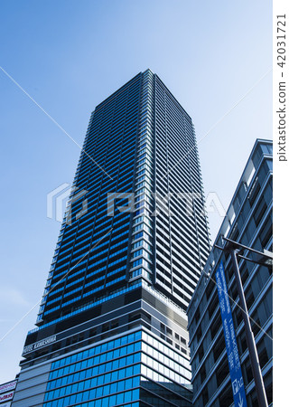 skyscraper  42031721