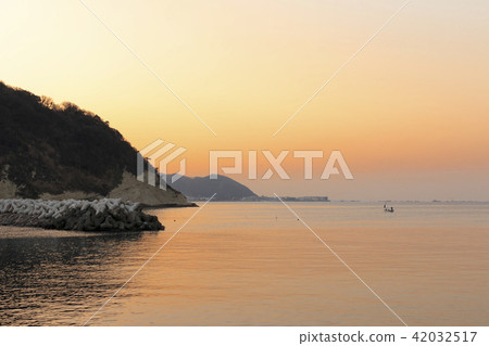 海濱風光(神奈川,壽司,冬天) 海濱風光(神奈川,壽司,冬天) 42032517