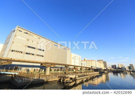 漁村景觀(東京,Otorikawa,冬季) 漁村景觀(東京,Otorikawa,冬季) 42032690