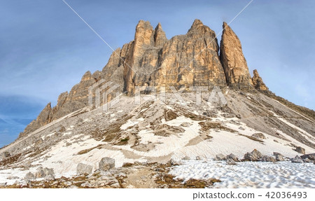 Spring hike around Tre Cime di Lavaredo massive. 42036493
