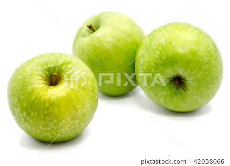 Apple granny smith isolated on white Apple granny smith isolated on white 42038066