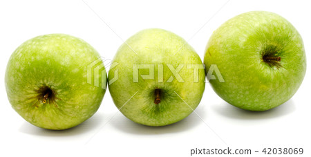 Apple granny smith isolated on white Apple granny smith isolated on white 42038069