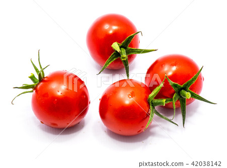 Red cherry tomatoe isolated Red cherry tomatoe isolated 42038142