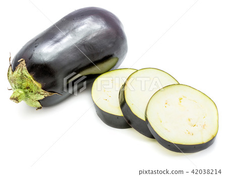 Fresh isolated eggplant on white 42038214