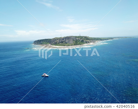 Okinawa Awajima Aryokun Village remote island Okinawa no ocean Okinawa landscape Sunny waters East China Sea sky sea aerial drone Tropical country 42040516
